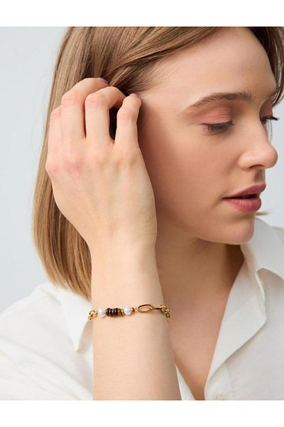 Jimmy Key Gold Color Pearl Detailed Chain Bracelet
