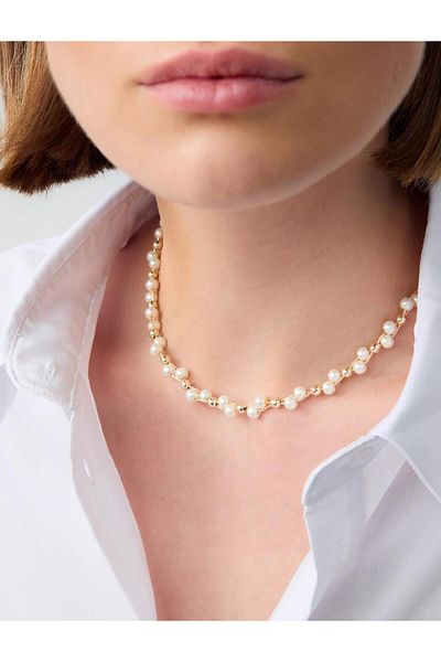 Jimmy Key Gold Color Pearl Detailed Adjustable Necklace