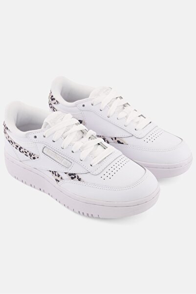 Reebok حذاء تنس نسائي من Club C Double Revenge برباط، أبيض