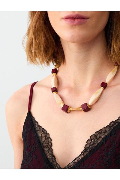Jimmy Key Burgundy Geometric Stone Detailed Elegant Necklace