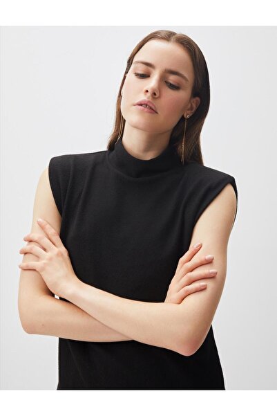 Jimmy Key Black Turtleneck Padded Sleeveless Knitted Blouse