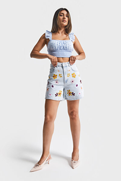 its basic Kadın Ice Kot Rengi 3s5-3 Renkli Çiçek Nakışlı Midi Boy Rahat Kesim %100 Koton Tasarım Denim Şort