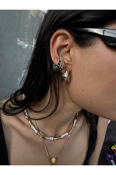 neslyaccessories Rain Studded Hex – Double Color Cartilage Earrings