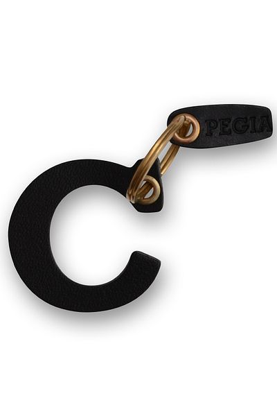 Pegia Кожен ключодържател с буква C 25an83
