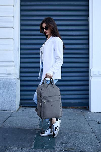 Sanmorris Unisex Αδιάβροχο ύφασμα μεσαίου μεγέθους Crinkle ύφασμα πολλαπλών τμημάτων σκούρο γκρι σχολικό και ταξιδιωτικό σακίδιο πλάτης φορητού υπολογιστή