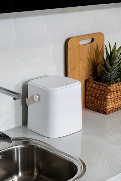 La Casa Art 4 Liter Countertop Kitchen Magician Trash Can - Smart Lid, with Handle and Lock System