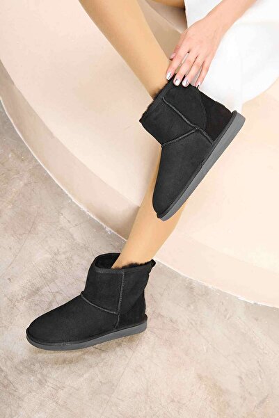 Pegia Kadın Siyah Klasik Kısa Bot 191021