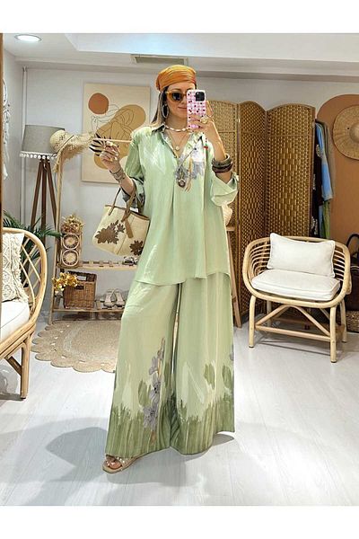 QUAWEAR Oversize Bat Sleeve Shirt with Side Slits and Wide Leg Pants Double Set