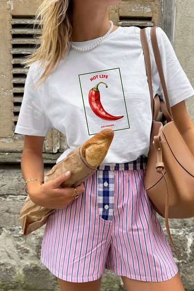 Le'sluette shadow of style Chili Pepper Printed Oversize 100% Cotton T-Shirt