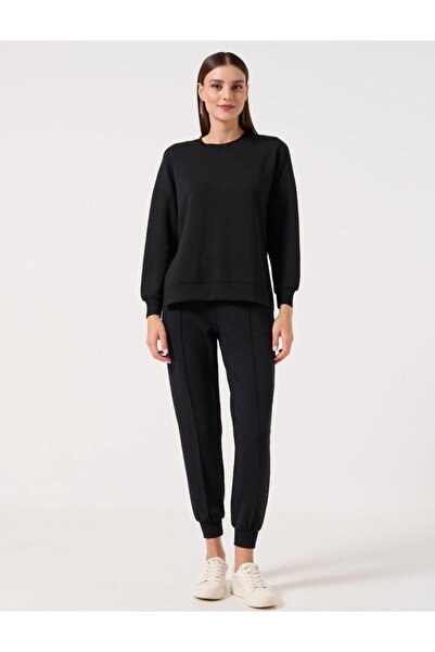 Jimmy Key Čierna pletená mikina s voľným strihom a dlhým rukávom