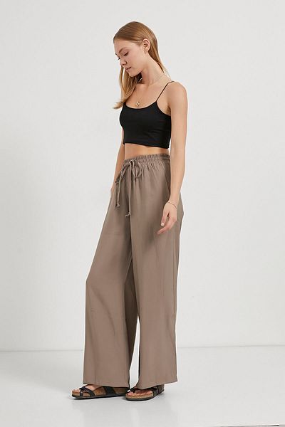 Arma Life Women's Elastic Waist Wide Leg Brown Baggy Trousers