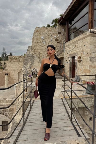 MOZENA Accessories Detailed Back Tie Slit Maxi Dress