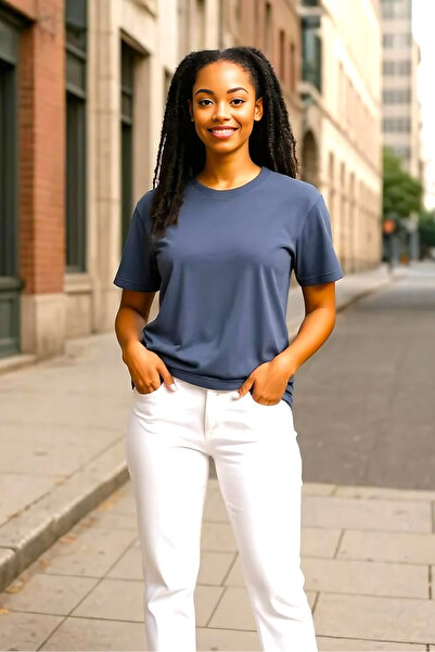 Windy Island Γυναικείο μπλουζάκι με λαιμόκοψη με κανονική εφαρμογή 100% βαμβακερό βασικό μπλουζάκι
