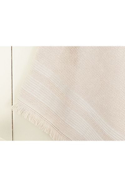 Madame Coco Elise Jacquard Bath Towel