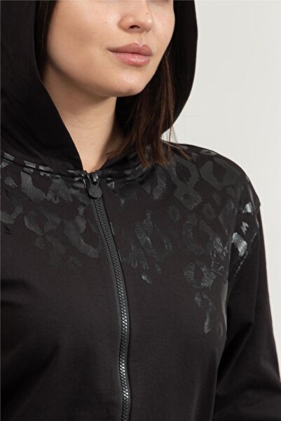 EA7 Γυναικείο κανονικό κομμένο μεταλλικό γραφικό μοτίβο με εμπριμέ βαμβακερή κουκούλα με φερμουάρ μακριά μανίκια μαύρα φούτερ