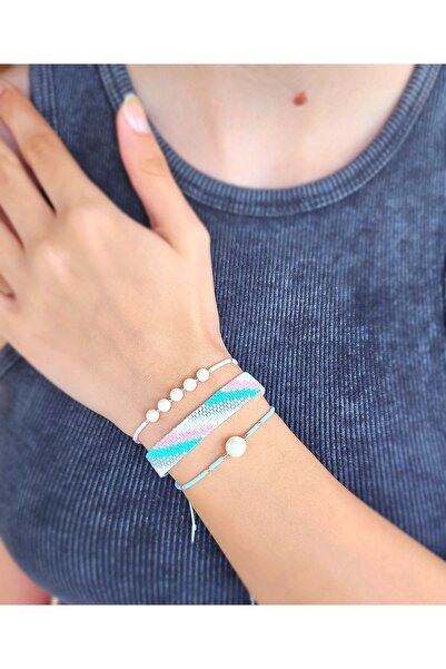 Ayza سوار ميوكي وولف