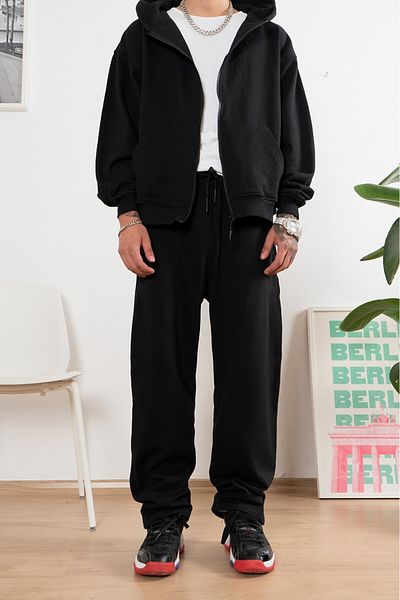 No Future Men's Black Jogger Sweatpants Th1012Sy
