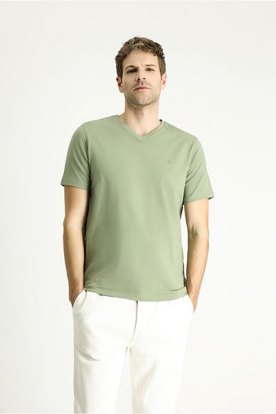 Kiğılı V-Neck Slim Fit Slim Fit Single Jersey Cotton T-Shirt