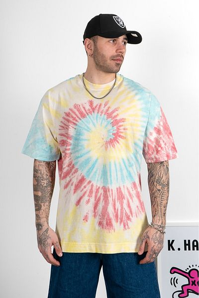 No Future Men's Rainbow Tie Dye Oversize T-Shirt Nf0695Ks