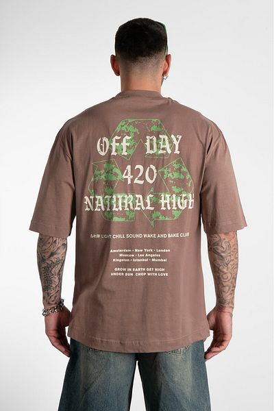 No Future Four Twenty Nf0447Kh Model T-Shirt
