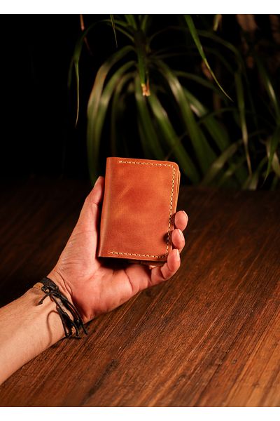 Derimoda Genuine Leather Classic Men's Wallet – Stylish Design with Card Holder and Cash Compartment