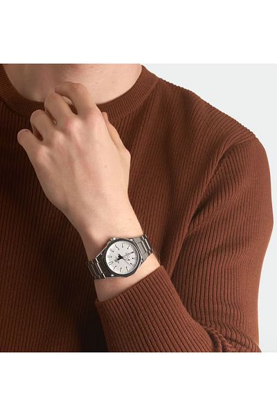Casio Efr-S108D-7Avudf Edifice Men's Wristwatch