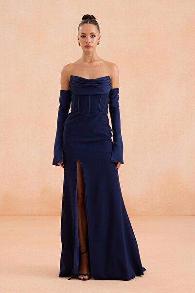 Carmen Lacivert Eldivenli Yırtmaçlı Krep Abiye Elbise