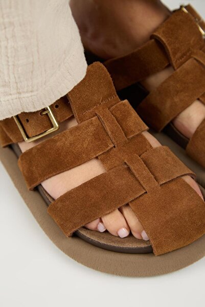 Manijero Brancato Women's Genuine Leather Buckle Banded Sabo Tan Slippers