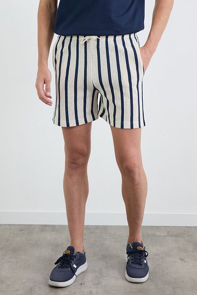 Fulla Moda Πλεκτό σορτς με ριγέ δεμένη μέση
