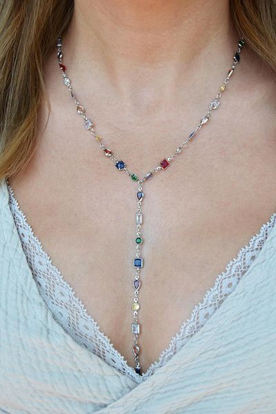 Sacce Scarves&Accessories Elegant Y Model Necklace with Colored Stones Low-Cut Necklace Sparkling Multicolor