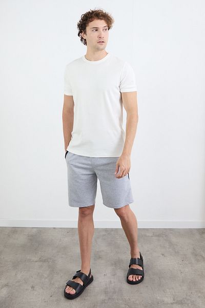 Fulla Moda Σορτς με φερμουάρ τσέπης με εκτύπωση κειμένου