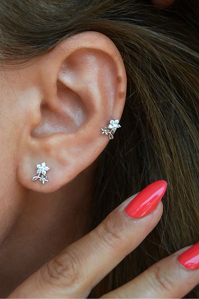 Sacce Scarves&Accessories Zircon Stone Mini Flower Earrings – Silver Color