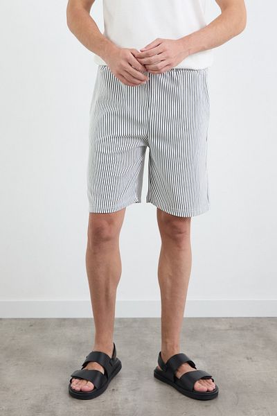 Fulla Moda Ριγέ σορτς με ελαστική μέση