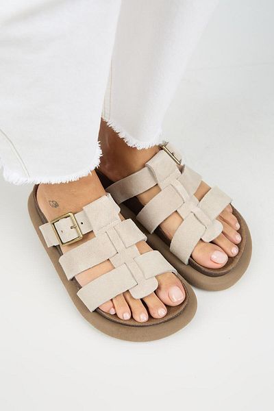 Manijero (Hicks) Women's Genuine Leather Buckle Strap Beige Slippers