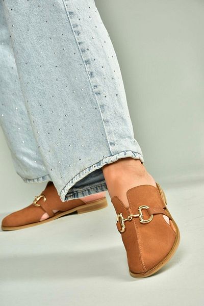 Fox Shoes U944150403 Tan Genuine Leather Closed Front Women's Slippers