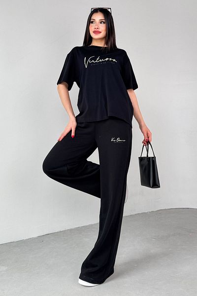 Cappmoda Tkm-0061 Black Virtuoso Text Printed Sports Suit