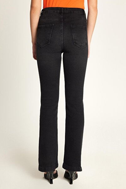 Tudors Kadın Regular Fit Likralı Ispanyol Paça Füme Jean Kot Pantolon