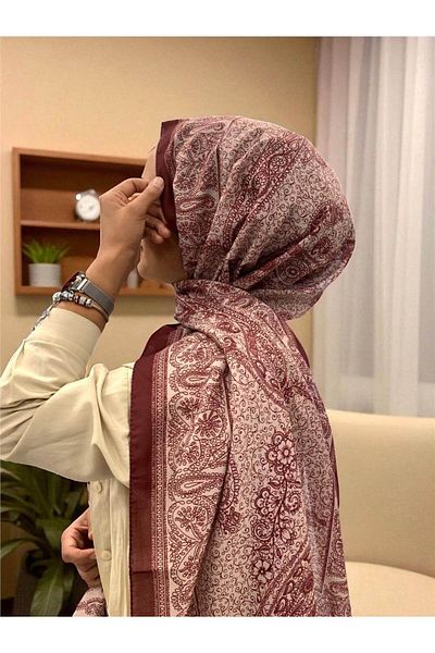 Baştacı 2025 Summer Season Bordo Rug Pattern Shal