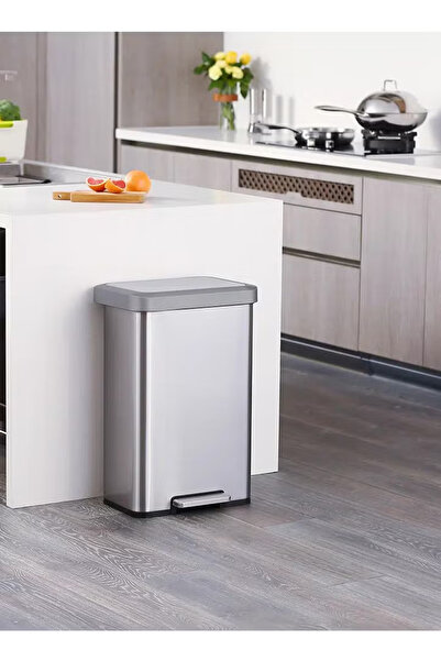 EKO COZY 45L Step Trash Bin – Brushed Stainless Steel, Soft-Close Lid, Fingerprint-Resistant