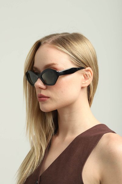 one two three One Two Three Polarized Sunglasses Black