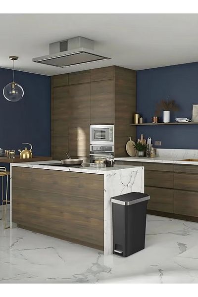 EKO HANA SLIM 40L Step Trash Can – Matte Black, Soft-Close Lid, Fingerprint-Resistant, Narrow Pedal Bin