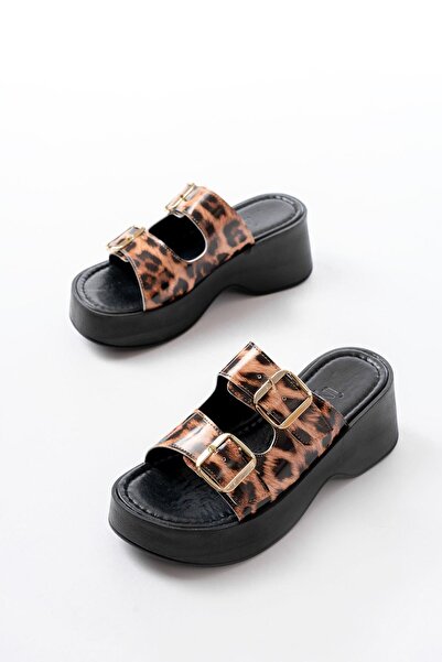 Aymood 24414-574 Leopard Patent Leather Daily Buckle Wedge Heel Women's Slippers