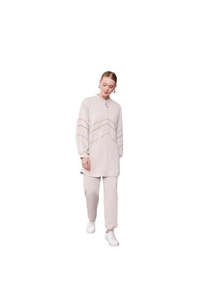 Levidor Zipper Closure Sports Suit