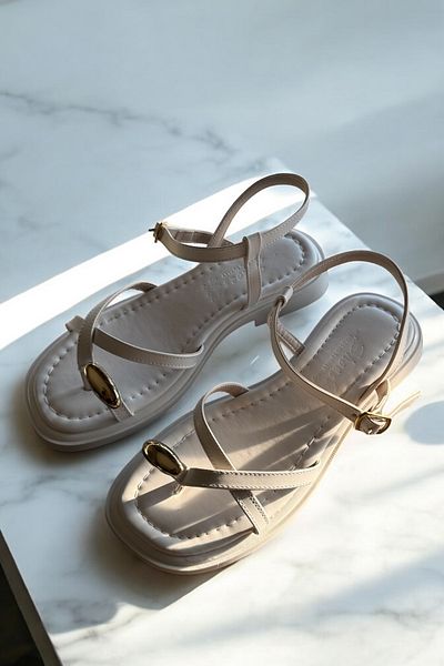 DİVOLYA Millo White Ring Detailed Daily Use Sandals