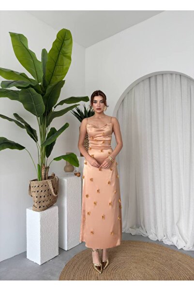 EtikaOnline Cera İp Askılı Çiçekli Saten Elbise