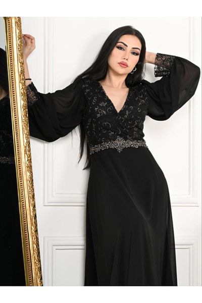Nice Model Luxury Two-Tone Chiffon Gown – Embroidered Sleeves & Belted Waist – Perfect for Weddings & Parties