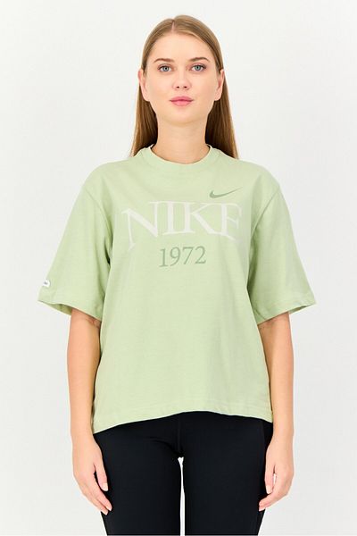 Nike Women Loose Fit Brand Logo Short Sleeves Training T-Shirt, Mint Green