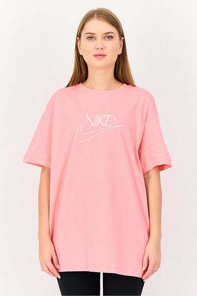 Nike Women Loose Fit Short Sleeve Outdoor T-Shirt, Pink