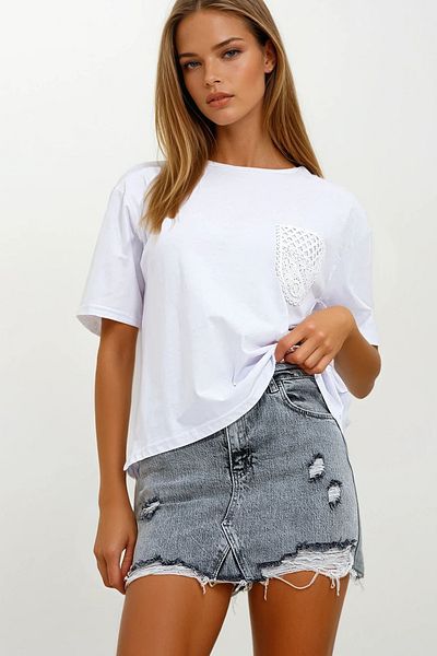 VAGGON Women's White Crew Neck Guipure Pocket T-Shirt Prmx11975
