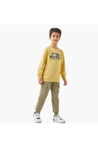 Juniors Graphic Print Crew Neck Sweatshirt with Long Sleeves